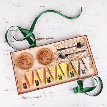 Чай комплект КЛАСИК в дървена кутия с персонализиран мотив