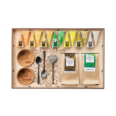 Чай комплект PREMIUM в дървена кутия с персонализиран мотив